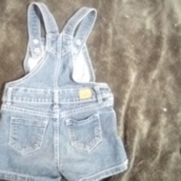 Jordache short overalls - Picture 2 of 2